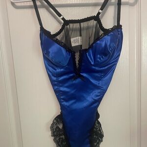 Elegant Blue Lingerie with Black Lace Trim